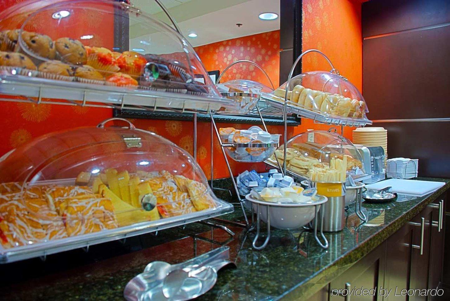 Hampton Inn Houston Near The Galleria Restaurant foto